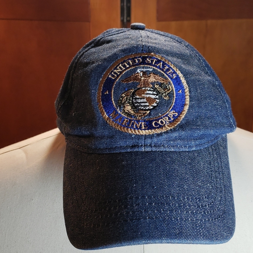 USMC baseball hat.